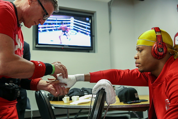 Boxing: Devin Haney vs Zaur Abdullaev