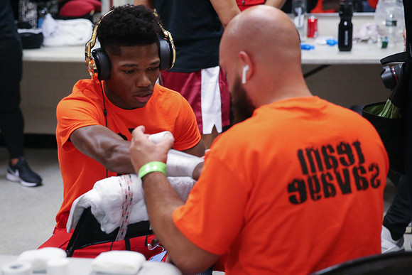 Boxing: Devin Haney vs Zaur Abdullaev