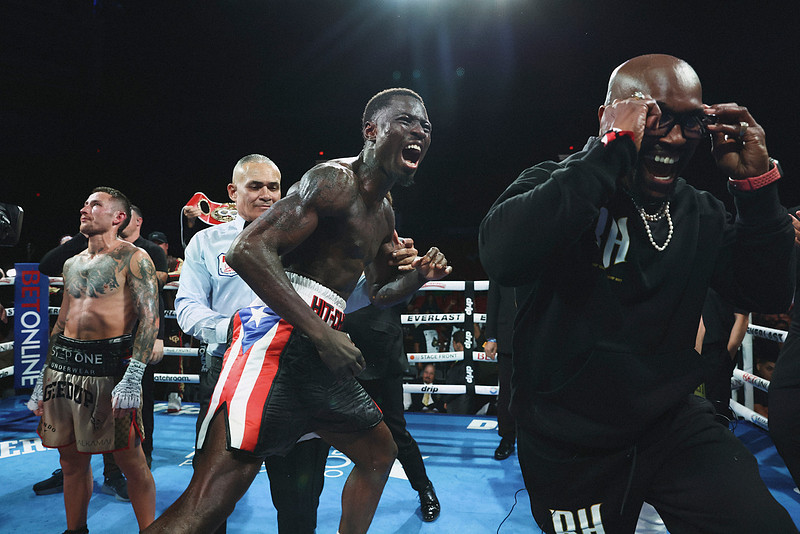 Liam Paro vs Richardson Hitchins Fight Night
