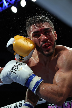 Liam Paro vs Richardson Hitchins Fight Night