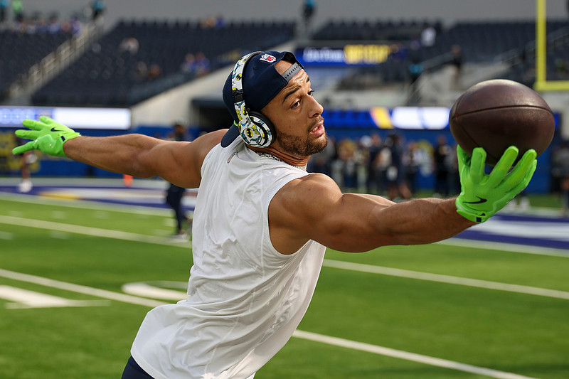 Seahawks Rams Football