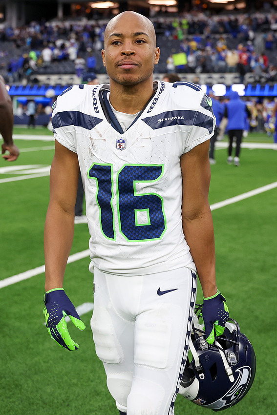 Seahawks Rams Football