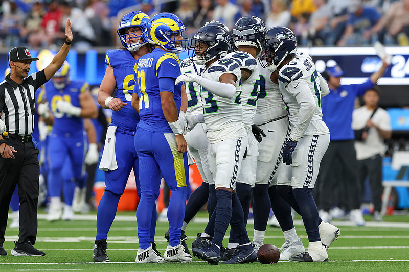 Seahawks Rams Football