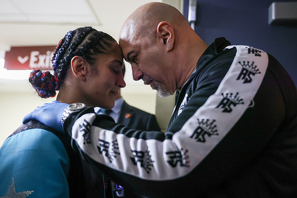 Boxing: Amanda Serrano vs Erika Cruz Fight Night