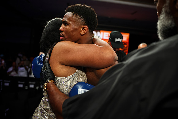 Austin Williams vs Patrice Volny Fight Night
