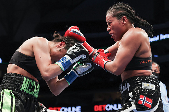 Boxing: Estrada and Gonzalez 2 Fight Night