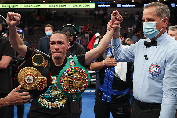 Boxing: Estrada and Gonzalez 2 Fight Night