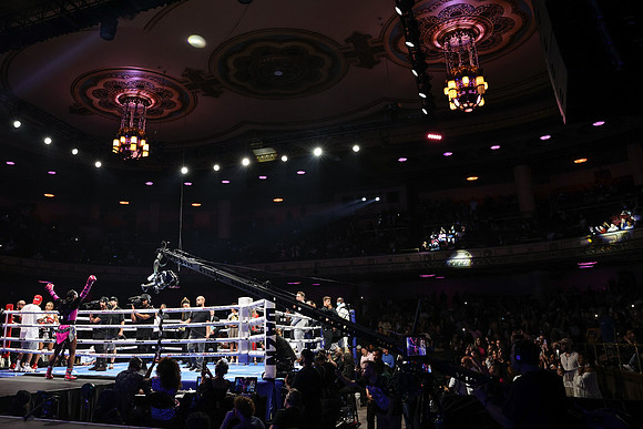 Boxing: Alycia Baumgardner vs Christina Linardatou Fight Night
