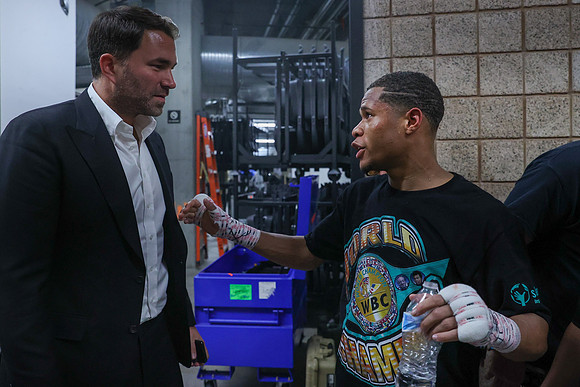 Boxing: Haney and Linares Fight Night