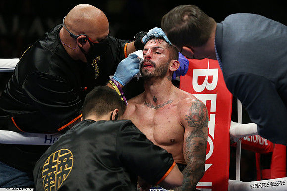 Boxing: Haney and Linares Fight Night