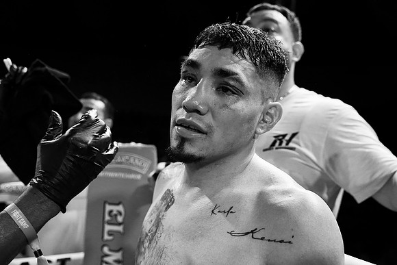 Eduardo Hernandez vs Thomas Mattice Fight Night