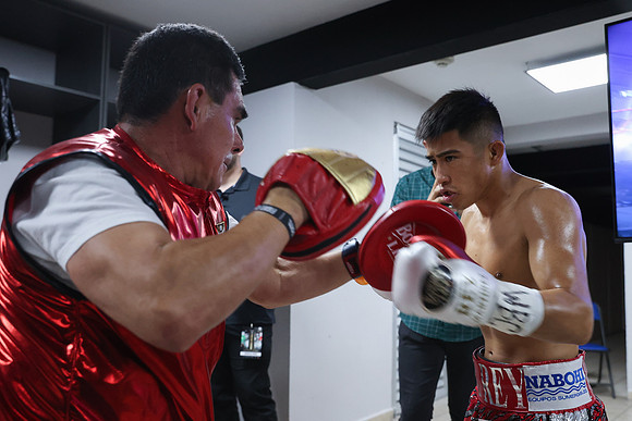 Boxing: Martinez and Cordova Fight Night