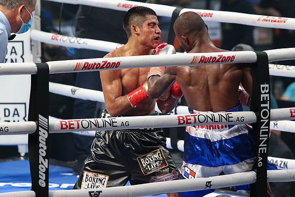 Boxing: Martinez and Cordova Fight Night