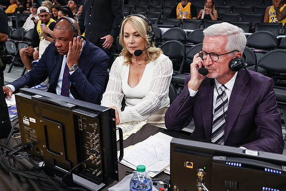 Golden State Warriors / Los Angeles Lakers - October 13, 2023