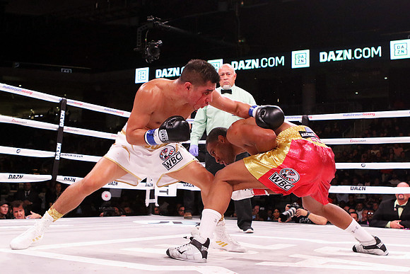 Worlds Collide: Vargas vs Dulorme