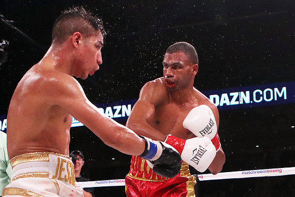 Worlds Collide: Vargas vs Dulorme