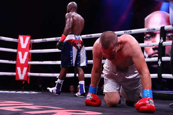 Boxing: Cano and Zorilla Fight Night