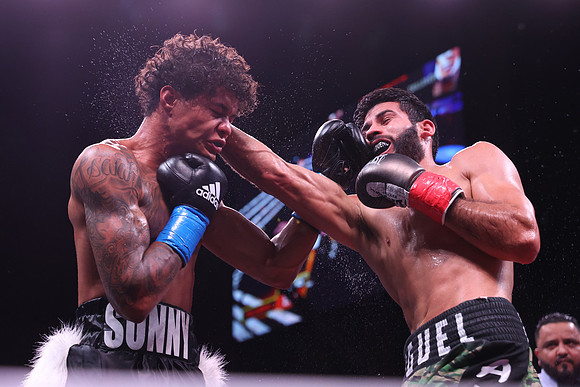 Boxing: Cano and Zorilla Fight Night