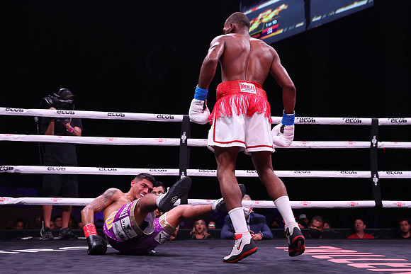 Boxing: Cano and Zorilla Fight Night
