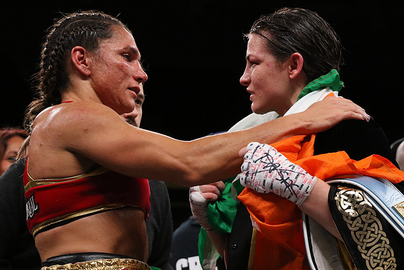 Boxing: Farmer vs Carroll