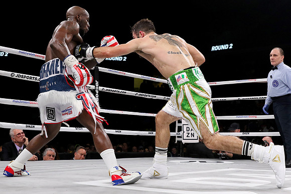 Boxing: Farmer vs Carroll