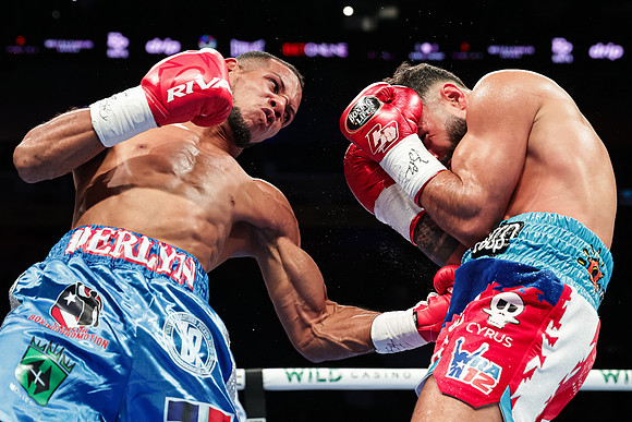 Jaron Ennis vs David Avanesyan Fight Night