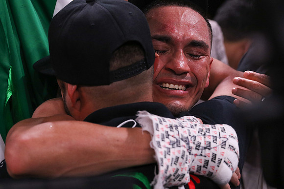 Boxing: Srisaket Sor Rungvisai vs Juan Francisco Estrada II