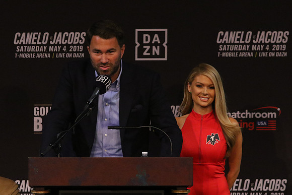 Boxing: Alvarez vs Jacobs