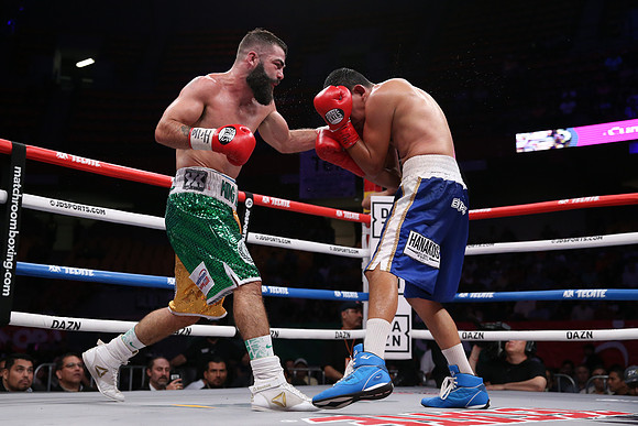 Boxing: Juan Francisco Estrada vs Dewayne Beamon