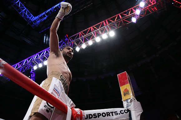 Boxing: Juan Francisco Estrada vs Dewayne Beamon