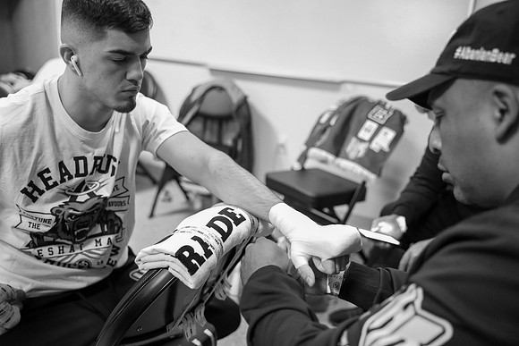 Boxing: Usyk vs Witherspoon