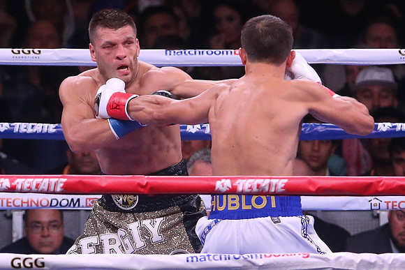 Boxing: Gennadiy Golovkin vs Sergiy Derevyanchenko