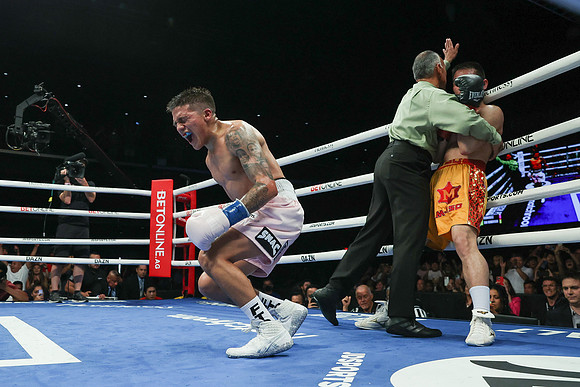 Jesse Rodriguez and Srisaket Sor Rungvisai Fight Night