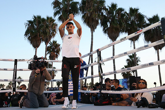 Boxing: KSI vs Logan Paul Open Workout