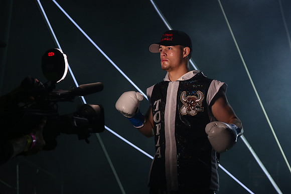 Boxing: Andrade vs Keeler