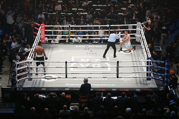 Boxing: Andrade vs Keeler