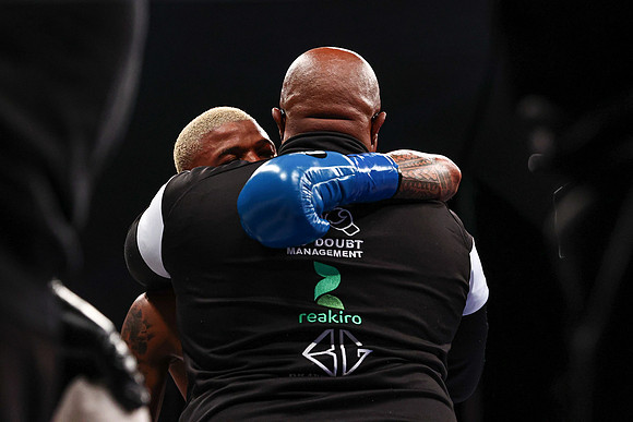 Adrian Curiel and Sivenathi Nontshinga Fight Night