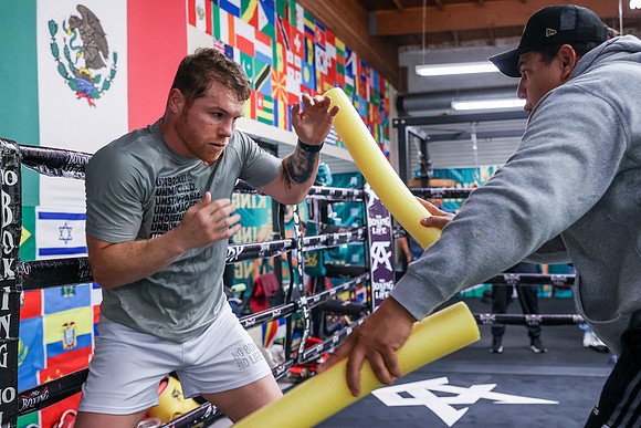 Boxing: Saul "Canelo" Alvarez Training