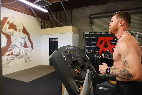 Boxing: Saul "Canelo" Alvarez Barstool Sports Shoot